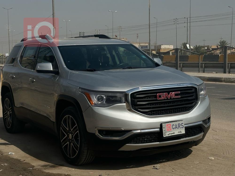 جی ئێم سی ئەکادیا